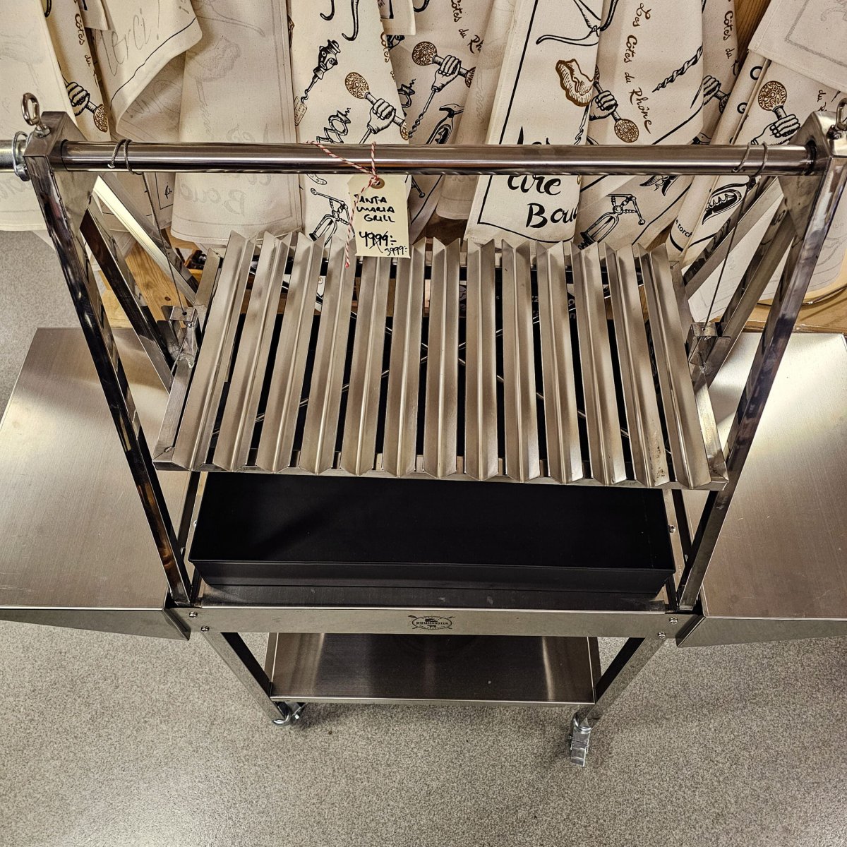 Grill Santa Maria style med hiss och V-galler 55cmx36cm grillyta - Bild 5
